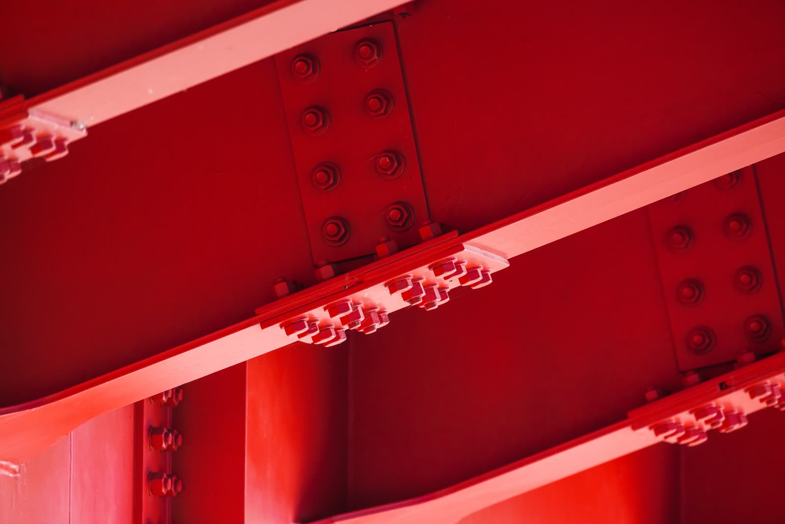 Why Surface Cleanliness Determines Coating Performance